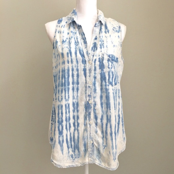 Anthropologie Tops - Cloth & Stone Chambray Sleeveless Top